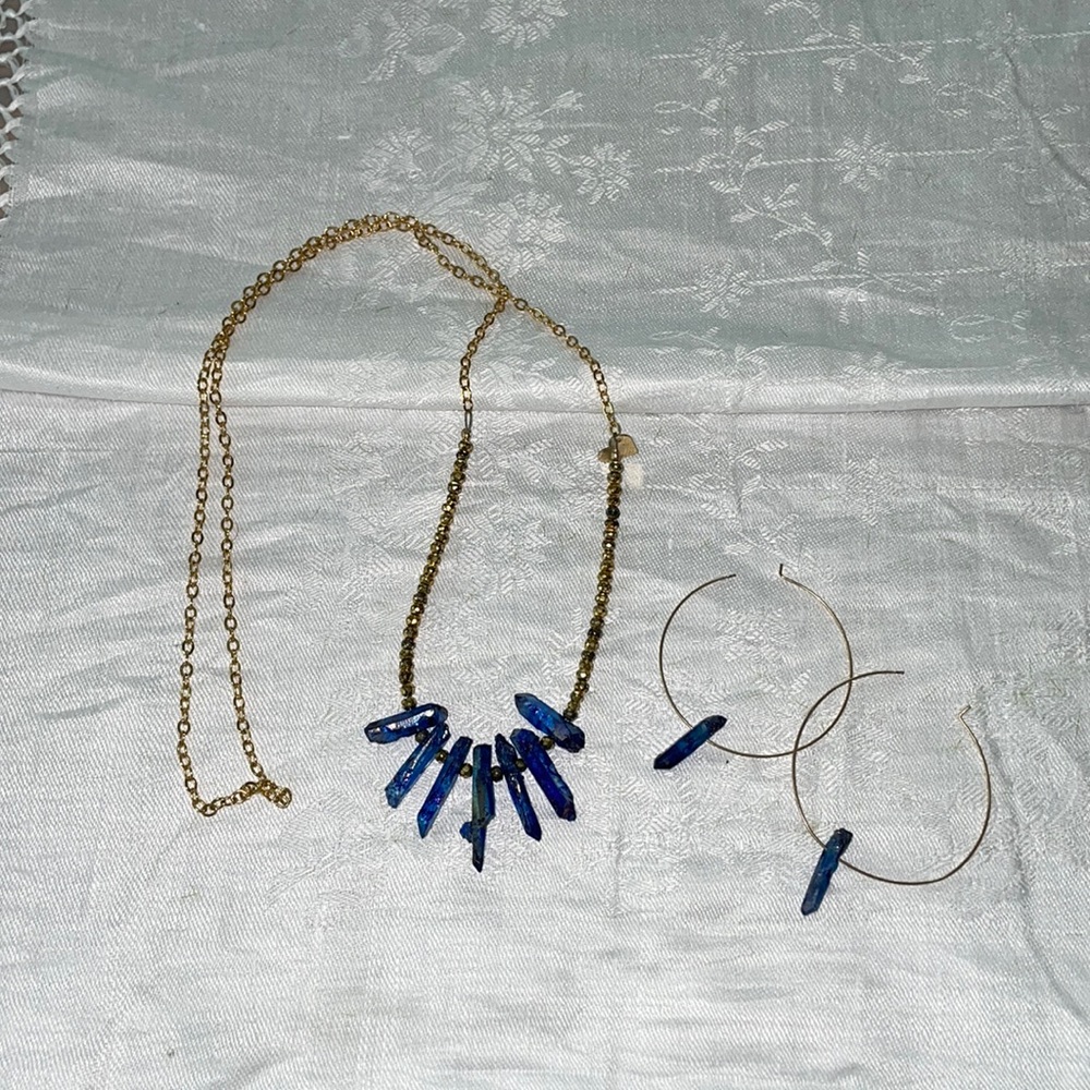 Love poppy earrings and necklace